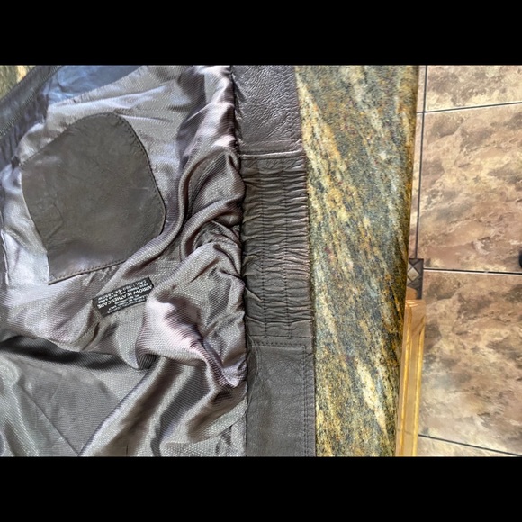 Remy Leather Jacket women’s size 38 - Picture 7 of 10